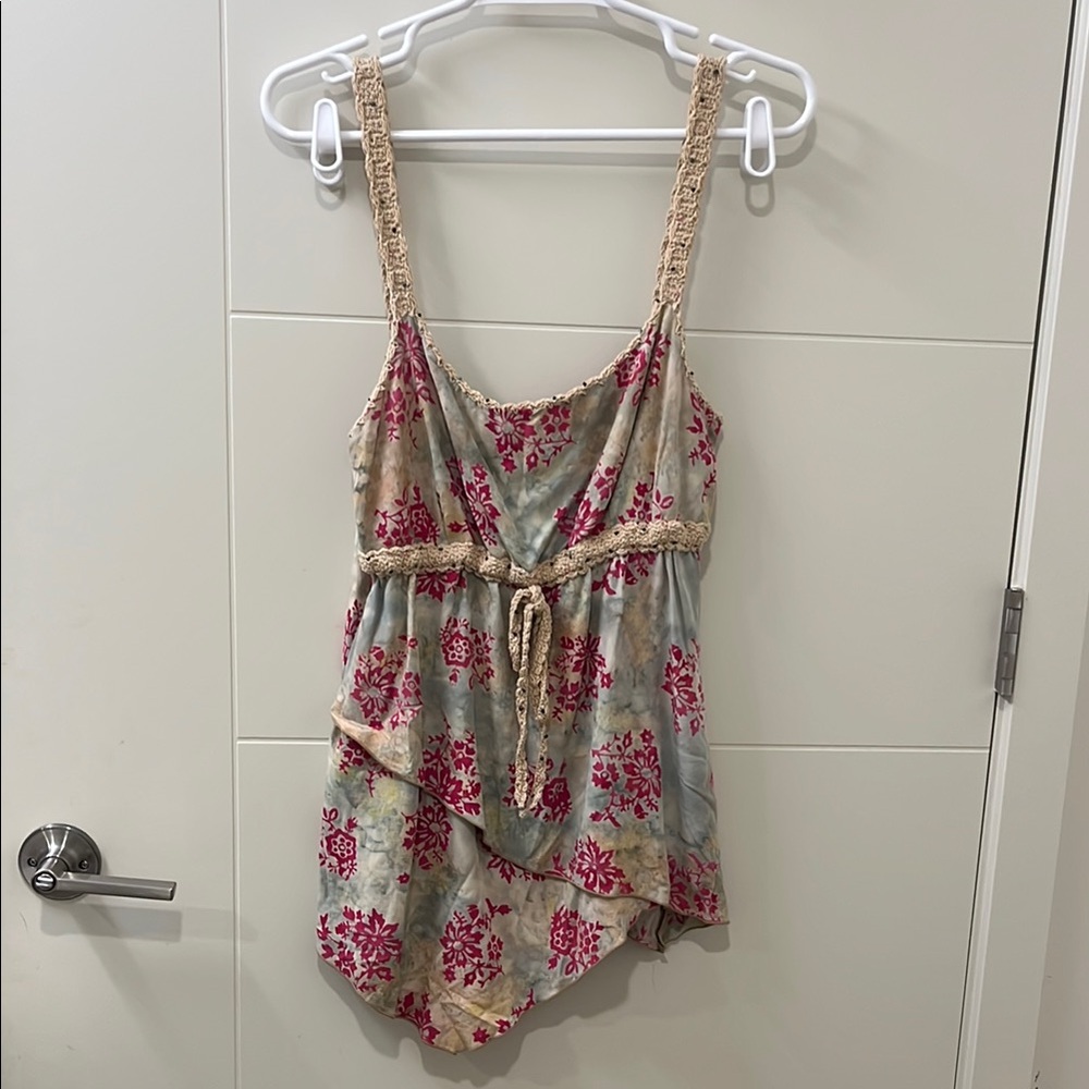 Santiki: Floral Print Women's Top